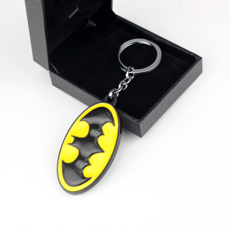 سلسلة مفاتيح معدنية بيضاوية ال - مراجعة Car Accessories Toy وسعره