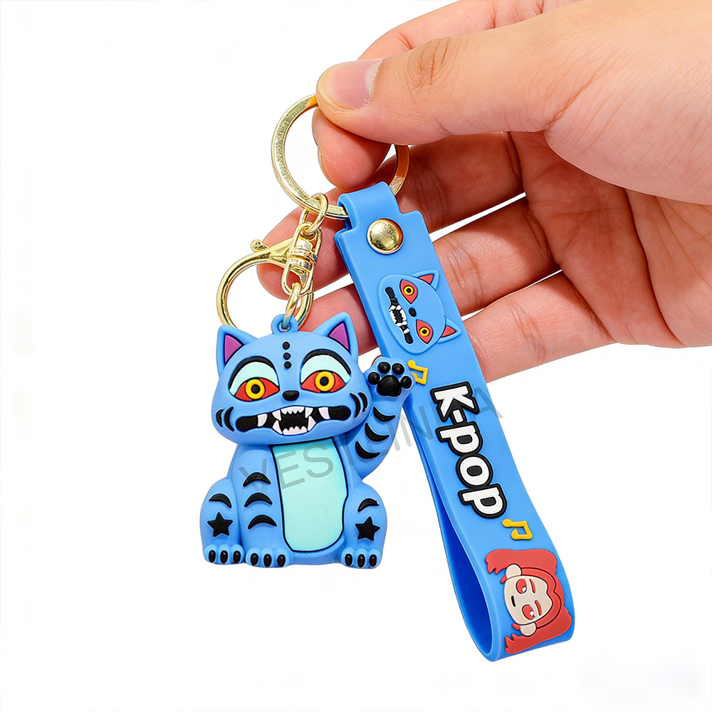 سلسلة مفاتيح KPop Demon Hunter - مراجعة Car Accessories Toy وسعره