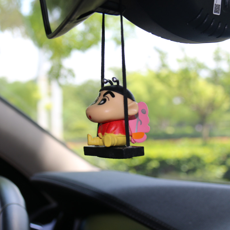 قلادة سيارة كاواي شين تشان، زي - مراجعة Car Accessories Hanging From Mirror وسعره