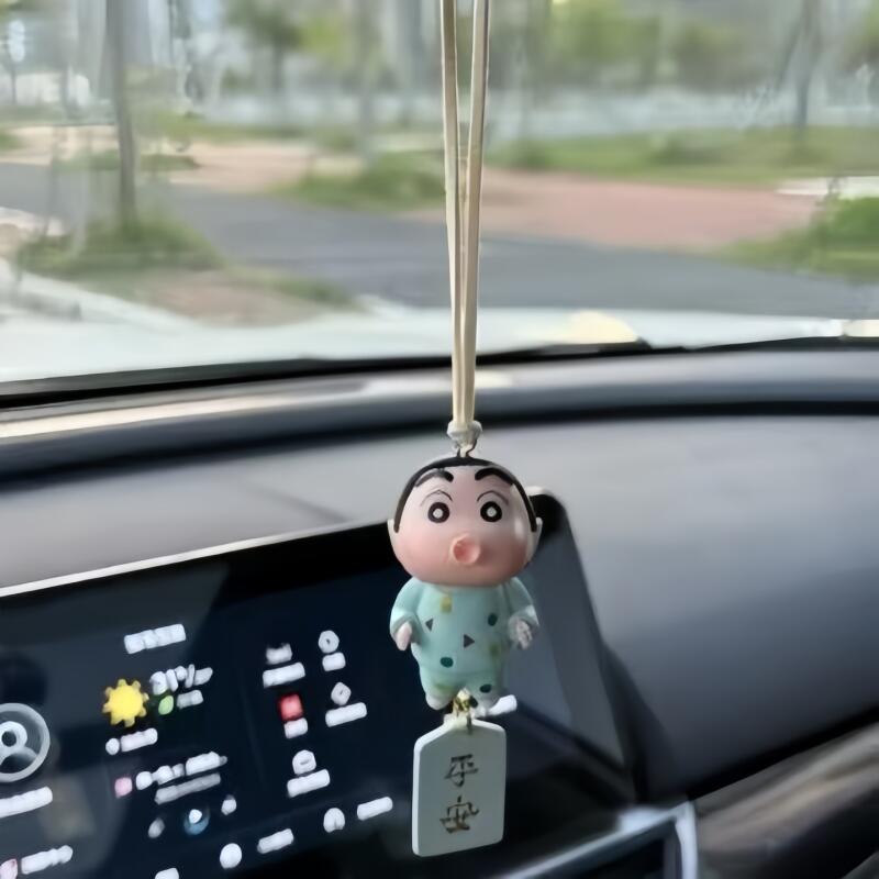 قلادة مرآة السيارة الخلفية على - مراجعة Car Accessories Hanging From Mirror وسعره